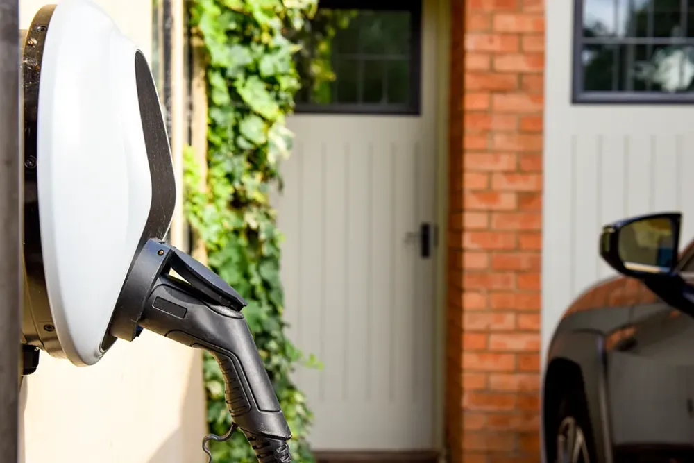 Installation borne de recharge voiture électrique à Brie-Comte-Robert